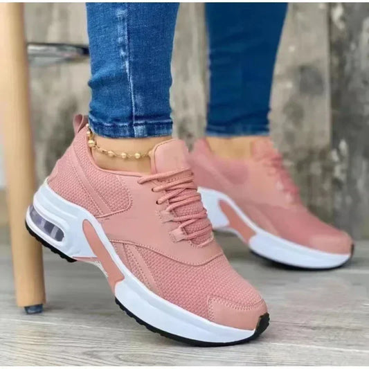 Elegantní a detailní podpůrná obuv