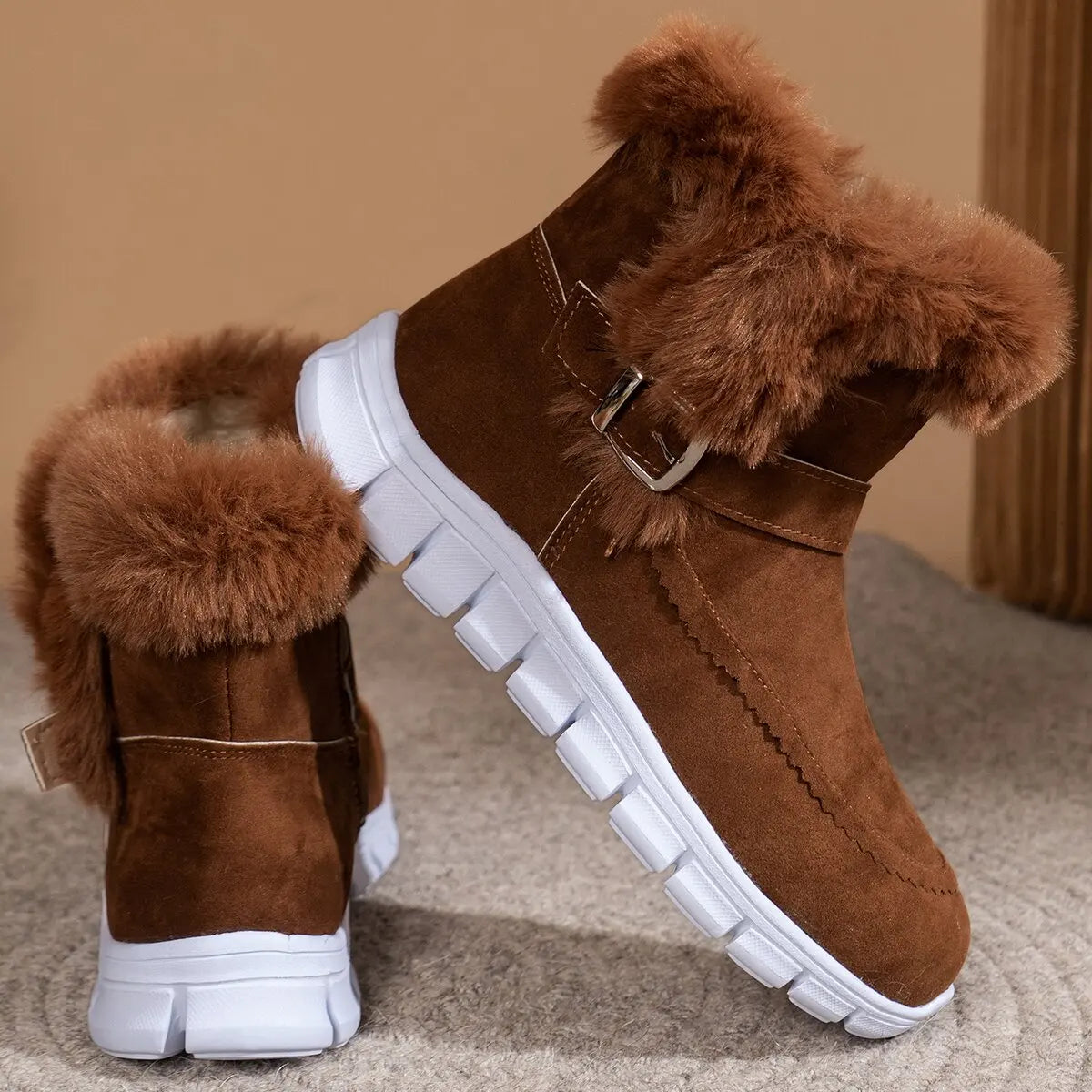 Elegantní a detailní podpůrná obuv