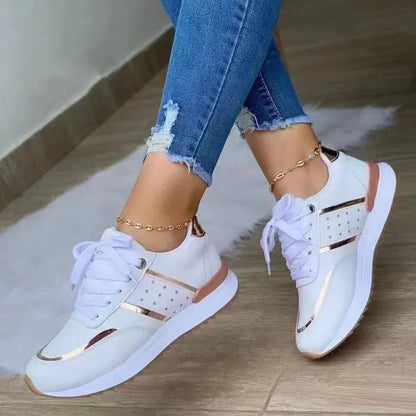 Elegantní a detailní podpůrná obuv