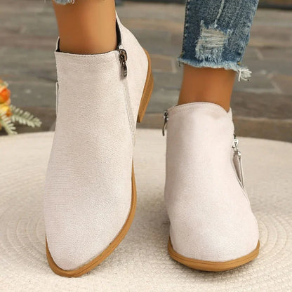 Elegantní a detailní podpůrná obuv
