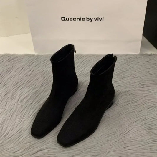 Módní a podpůrná ortopedická obuv