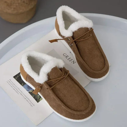Elegantní a detailní podpůrná obuv