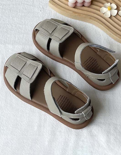 Elegantní a podpůrné ortopedické letní sandály