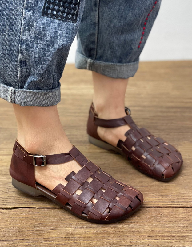 Moderní a podpůrné ortopedické letní sandály
