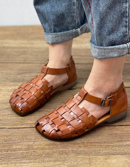 Moderní a podpůrné ortopedické letní sandály