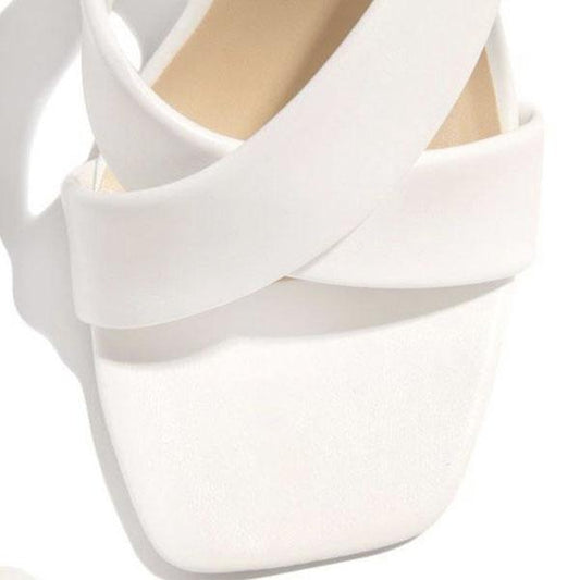 Elegantní a detailní podpůrné letní podpatky