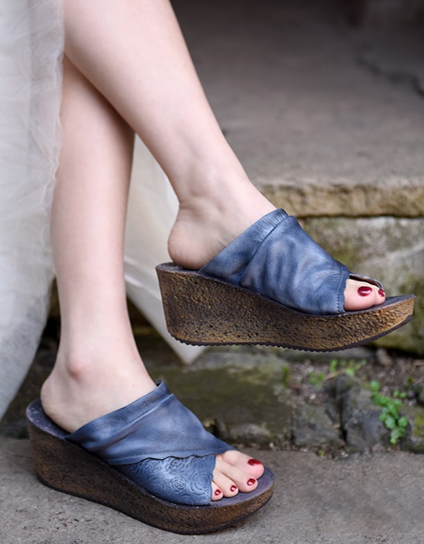 Elegantní a detailní podpůrné letní podpatky