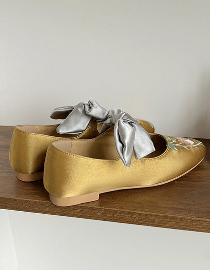 Elegantní a detailní podpůrné letní boty Flats