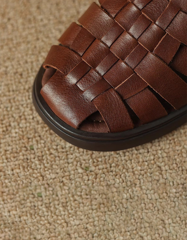 Podpůrné a módní ortopedické letní sandály