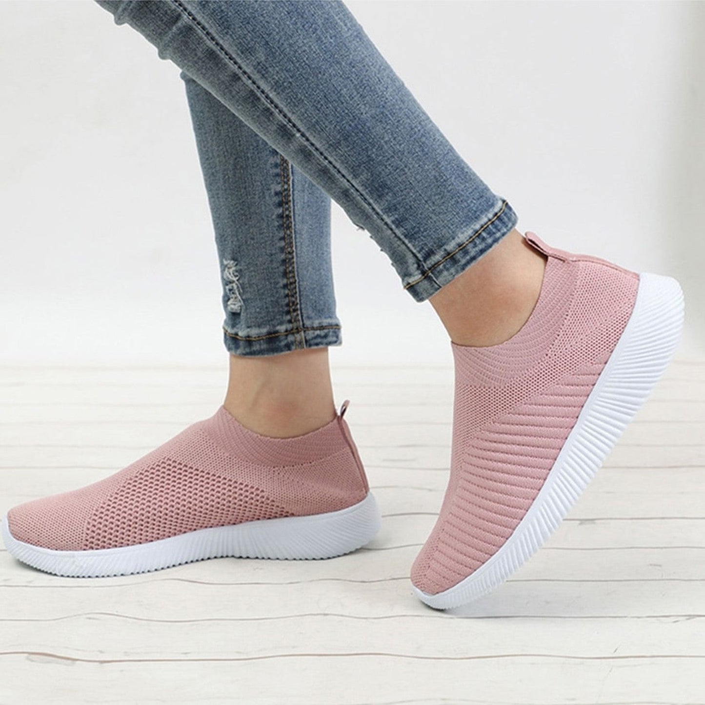 Elegantní a detailní podpůrné tenisky