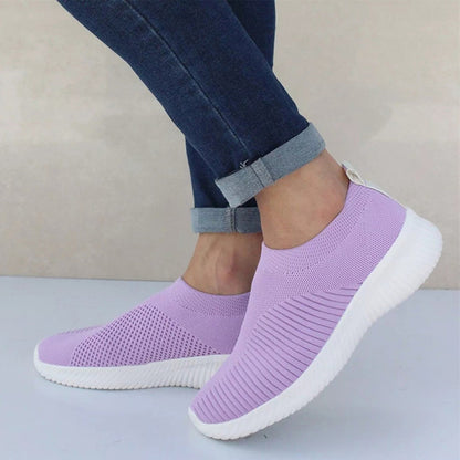 Elegantní a detailní podpůrné tenisky