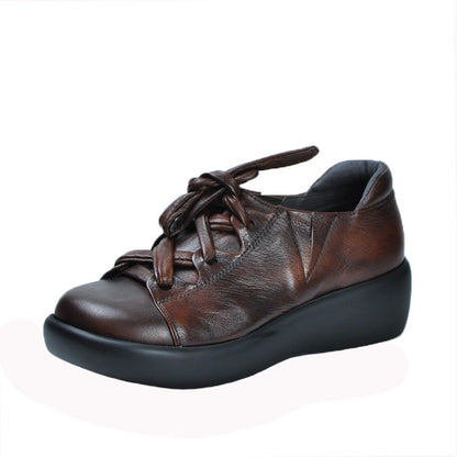 Elegantní a detailní podpůrné letní boty