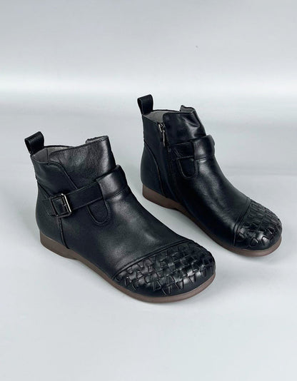 Elegantní a detailní podpůrné letní boty