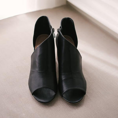 Elegantní a detailní podpůrné letní boty