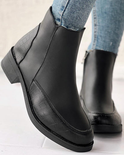 Elegantní a detailní podpůrné boty