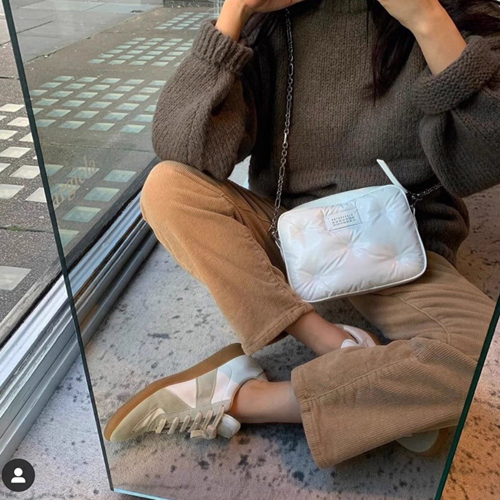 Elegantní a detailní podpůrné letní boty Flats