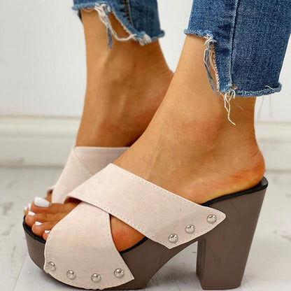 Sandály na podpatku Peep Toe