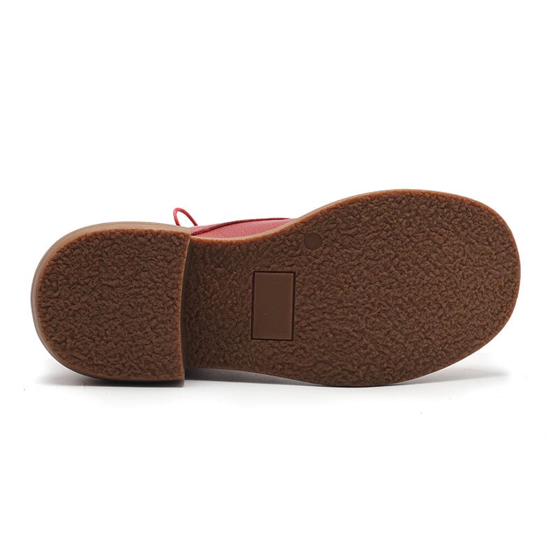 Elegantní a detailní podpůrné letní boty