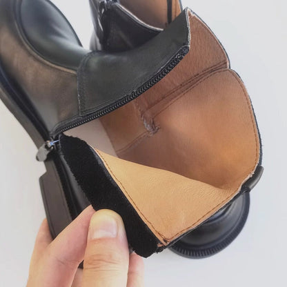 Elegantní a detailní podpůrné letní boty