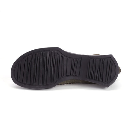Elegantní a detailní podpůrné letní boty