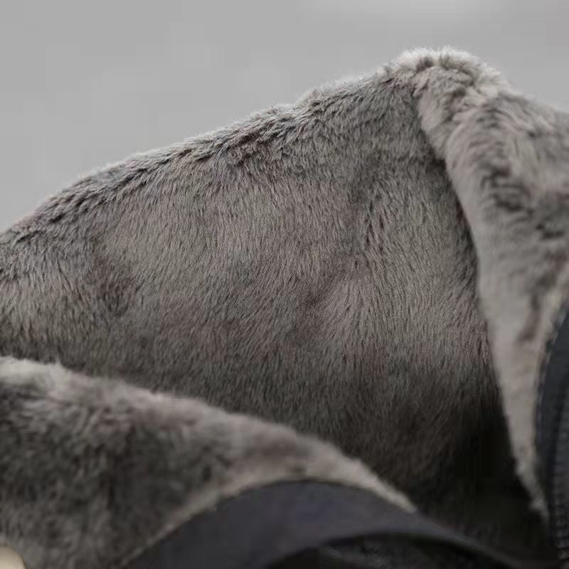 Elegantní a detailní podpůrné letní boty