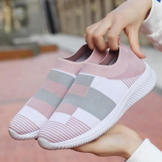 Elegantní a detailní podpůrná obuv