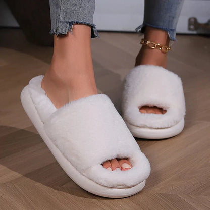 Elegantní a detailní podpůrné letní boty