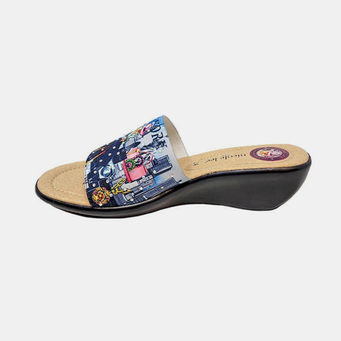Elegantní a detailně propracovaný podpůrný letní klín Wedge