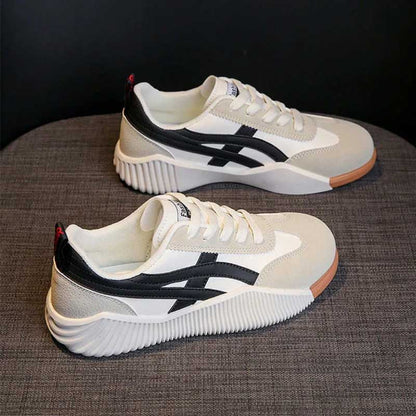 Elegantní a detailní podpůrné letní boty