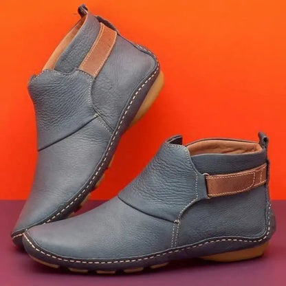 Elegantní a detailní podpůrné letní boty