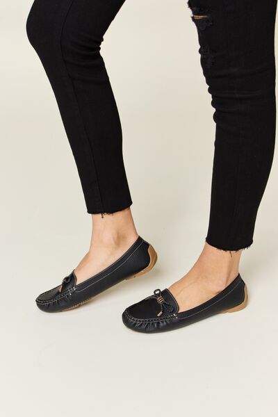 Elegantní a detailní podpůrné letní boty Flats
