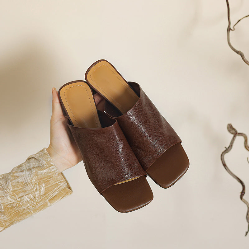 Elegantní a detailní podpůrné letní skluzavky