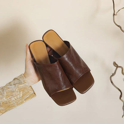 Elegantní a detailní podpůrné letní skluzavky