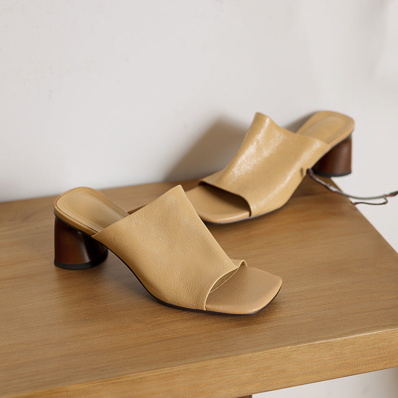 Elegantní a detailní podpůrné letní skluzavky