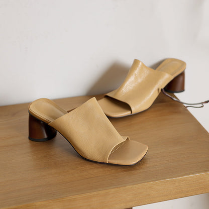 Elegantní a detailní podpůrné letní skluzavky