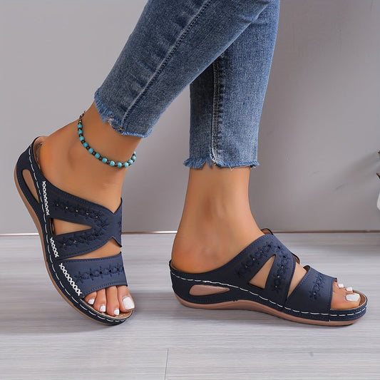 Dámské sandály na klínku fashion