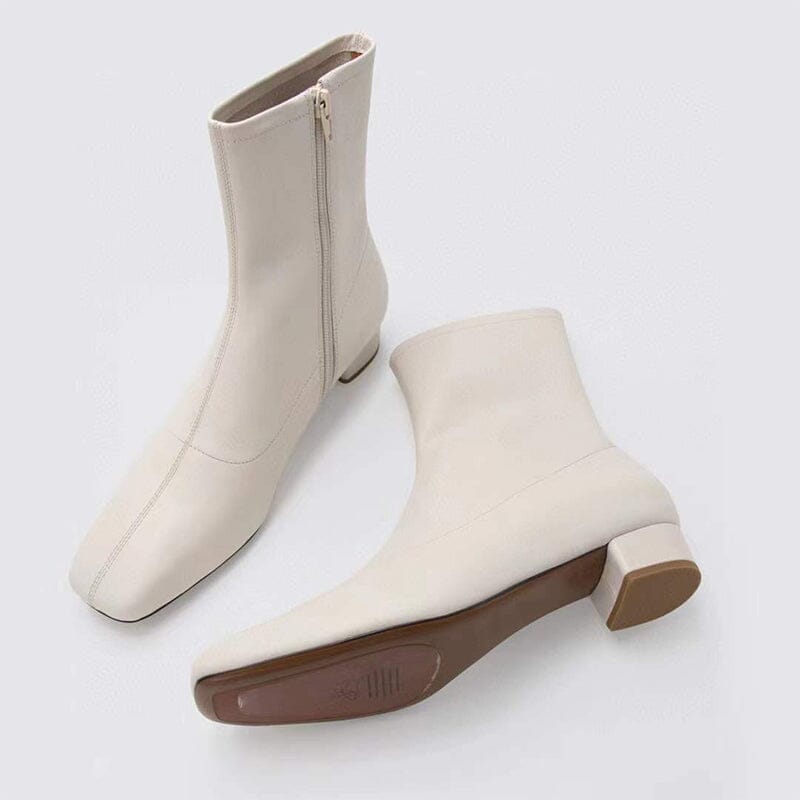 Elegantní a detailní podpůrné letní boty