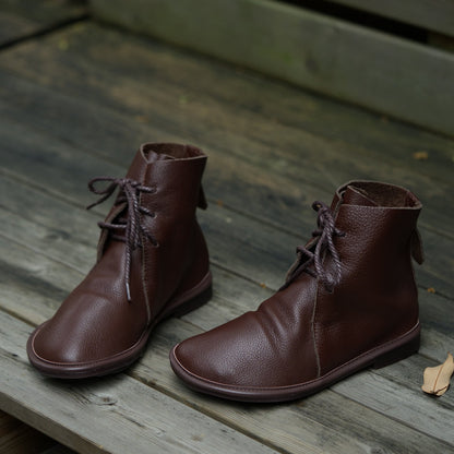 Elegantní a detailní podpůrné letní boty