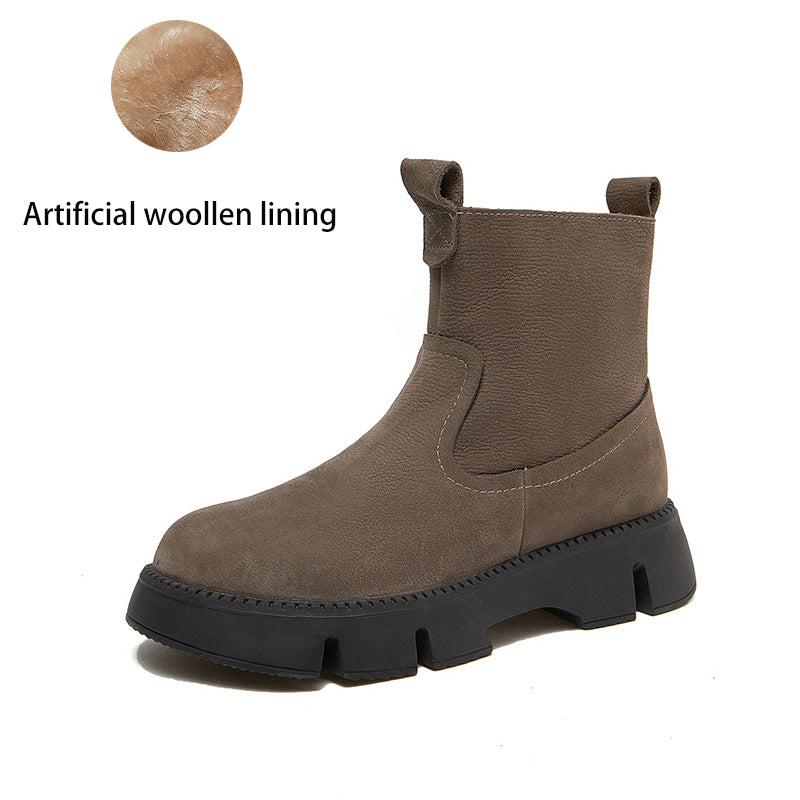 Elegantní a detailní podpůrné letní boty