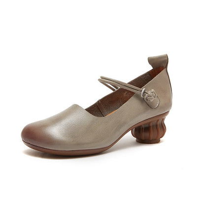 Elegantní a detailně propracovaná podpůrná letní obuv