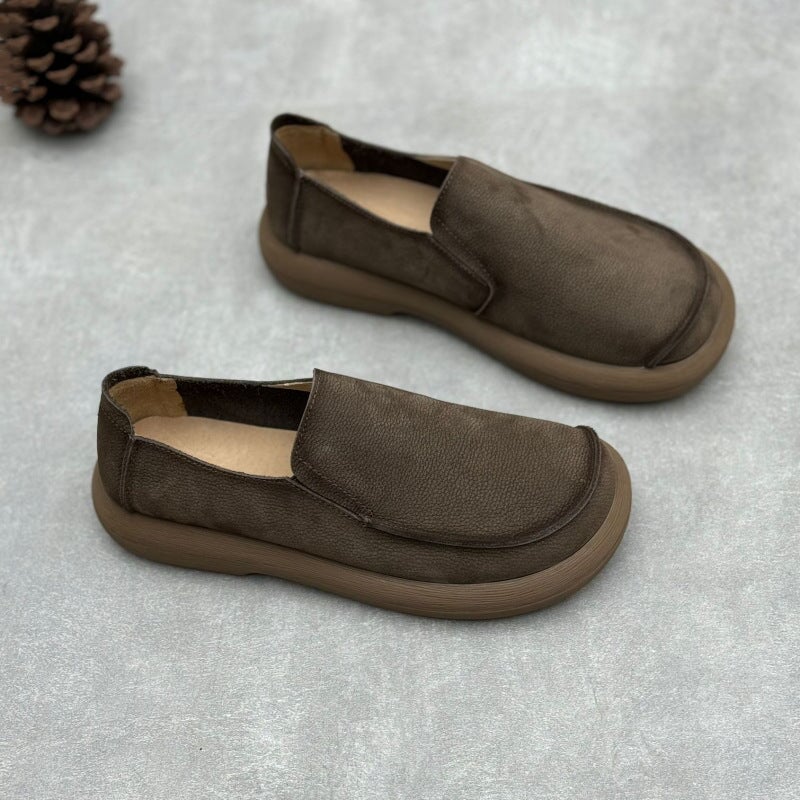Elegantní a detailní podpůrné letní boty