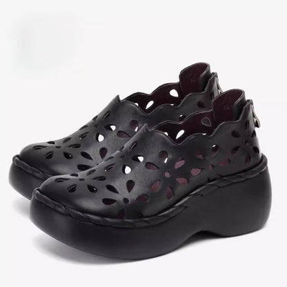 Elegantní a detailní podpůrné letní boty