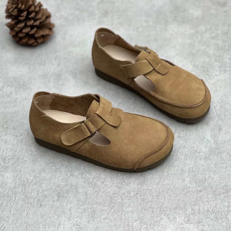 Elegantní a detailní podpůrné letní boty