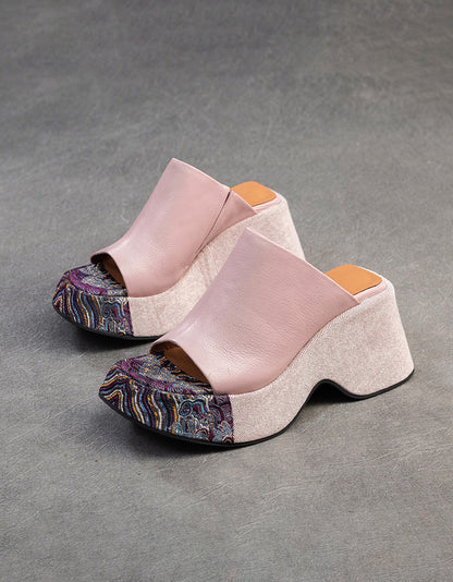 Elegantní a detailně propracovaný podpůrný letní klín Wedge