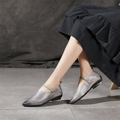 Elegantní a detailní podpůrné letní boty