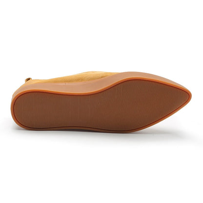 Elegantní a detailní podpůrné letní mokasíny