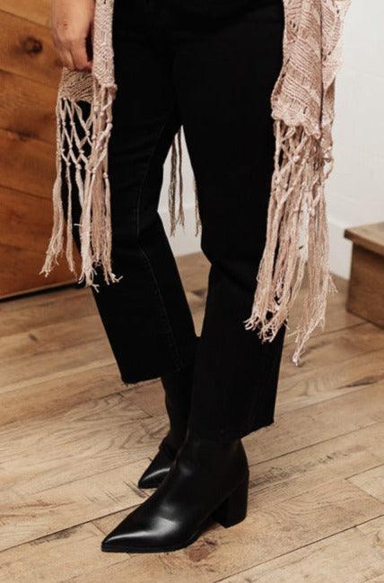 Elegantní a detailní podpůrné letní boty