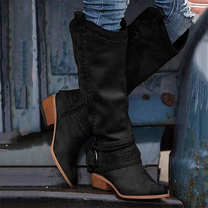 Elegantní a detailní podpůrné boty