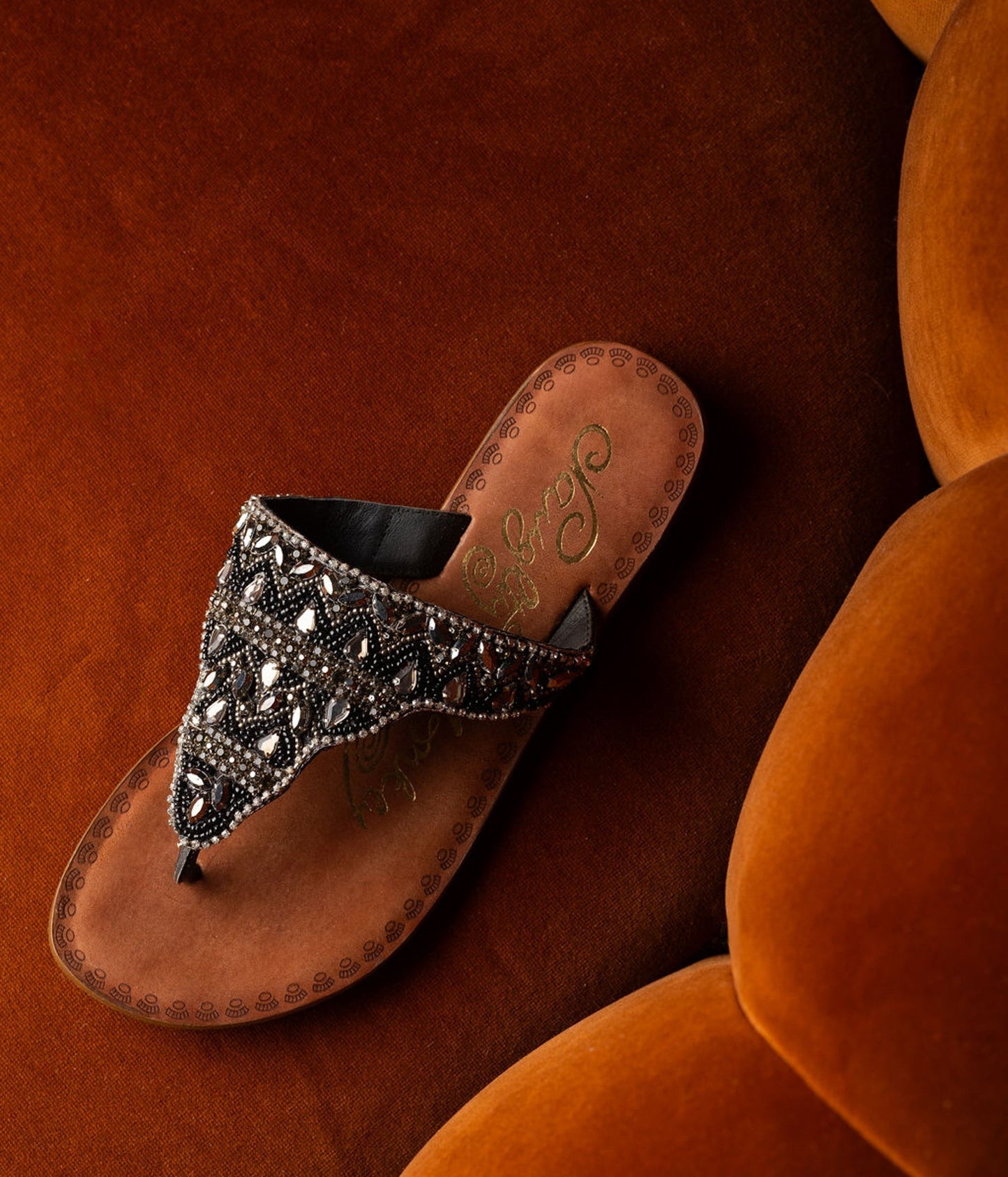 Elegantní a podpůrné ortopedické letní sandály