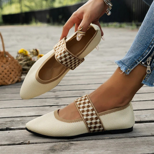 Elegantní a detailní podpůrné zimní boty Flats